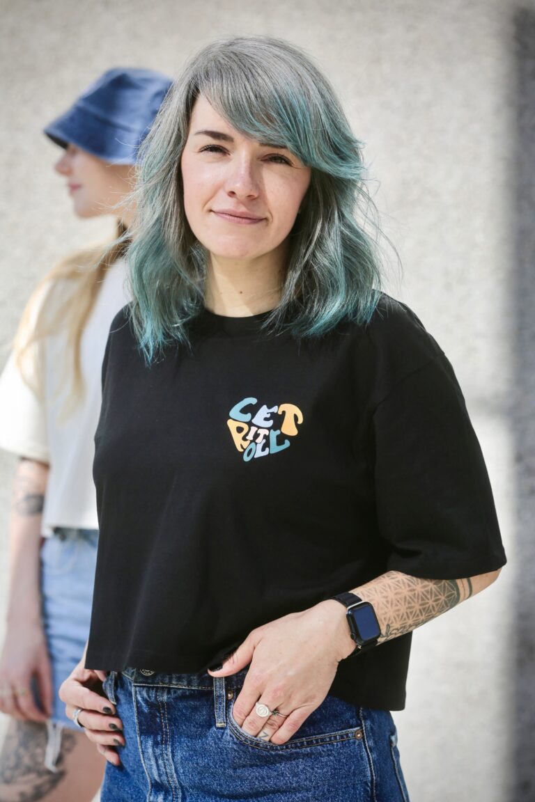 9 lir croptee letitroll blck min