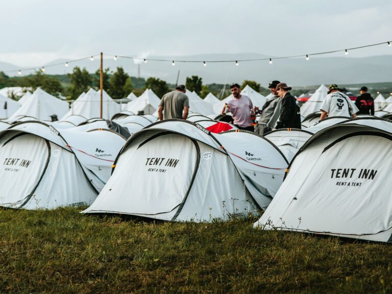 lir26 services thumbnail tent inn 1