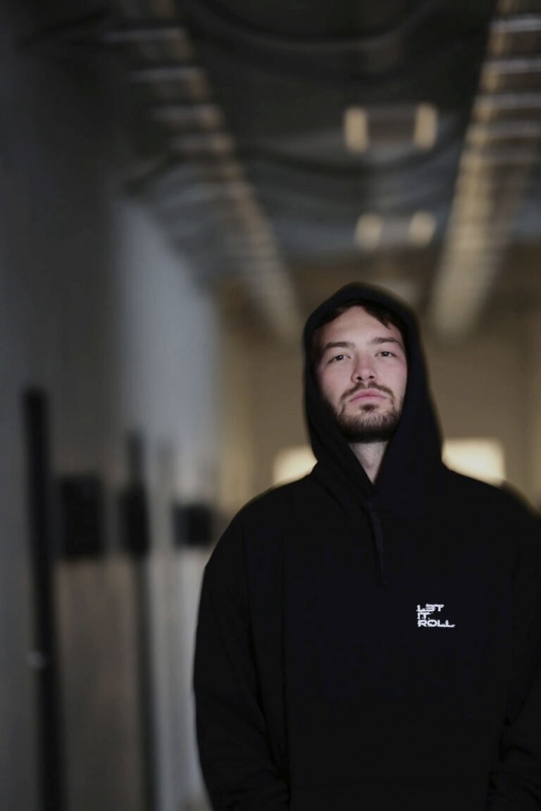 letitroll winter 2026 mercha 1